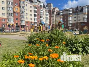 4-к квартира, вторичка, 184м2, 8/8 этаж