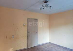 4-к квартира, вторичка, 71м2, 1/12 этаж