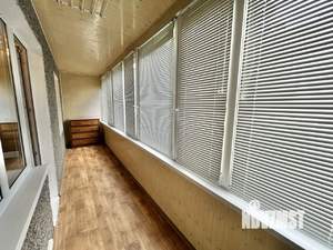 3-к квартира, вторичка, 64м2, 1/5 этаж