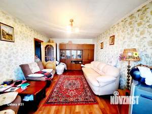 3-к квартира, вторичка, 60м2, 6/9 этаж