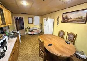 3-к квартира, вторичка, 82м2, 5/5 этаж