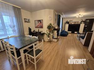 3-к квартира, вторичка, 101м2, 3/10 этаж
