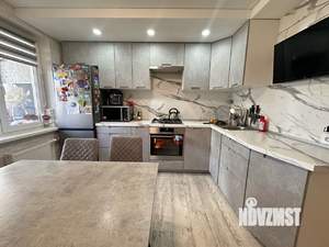 3-к квартира, вторичка, 88м2, 3/5 этаж