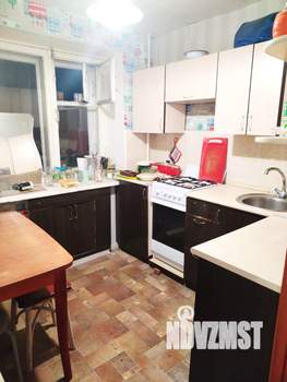 2-к квартира, вторичка, 43м2, 3/5 этаж