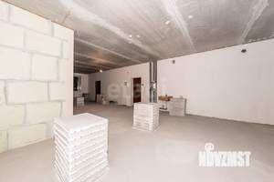 4-к квартира, вторичка, 93м2, 3/5 этаж