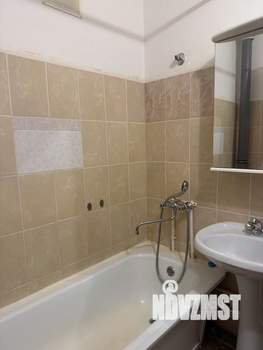 2-к квартира, вторичка, 63м2, 7/10 этаж