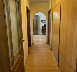 4-к квартира, вторичка, 79м2, 5/5 этаж