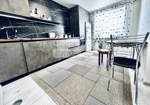 3-к квартира, вторичка, 74м2, 6/14 этаж