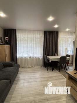 3-к квартира, вторичка, 63м2, 1/5 этаж