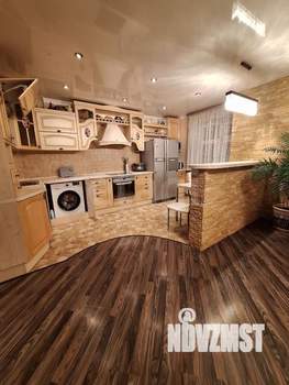 3-к квартира, вторичка, 113м2, 6/9 этаж