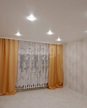 3-к квартира, вторичка, 55м2, 9/9 этаж