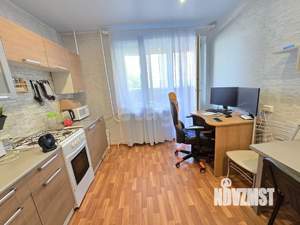 2-к квартира, вторичка, 52м2, 1/10 этаж