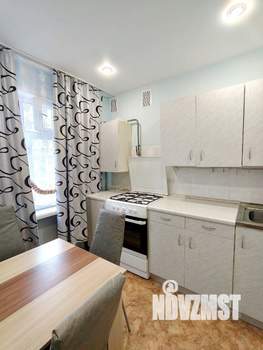 2-к квартира, вторичка, 45м2, 5/5 этаж