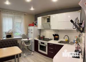 2-к квартира, вторичка, 53м2, 1/10 этаж
