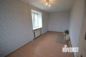 2-к квартира, вторичка, 42м2, 3/5 этаж