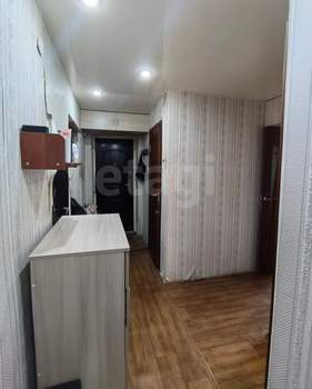 2-к квартира, вторичка, 42м2, 3/5 этаж