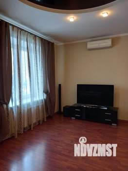 4-к квартира, вторичка, 159м2, 2/5 этаж