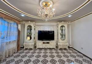 3-к квартира, вторичка, 116м2, 10/10 этаж