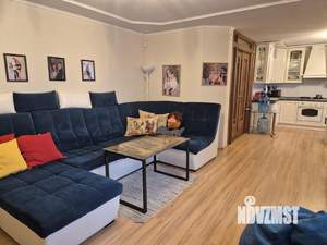 3-к квартира, вторичка, 101м2, 3/10 этаж