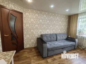 2-к квартира, вторичка, 42м2, 3/5 этаж