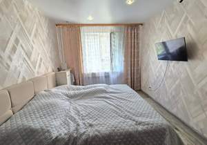 2-к квартира, вторичка, 52м2, 1/10 этаж