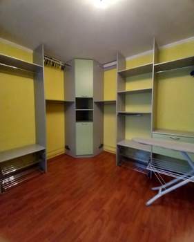 4-к квартира, вторичка, 159м2, 2/4 этаж