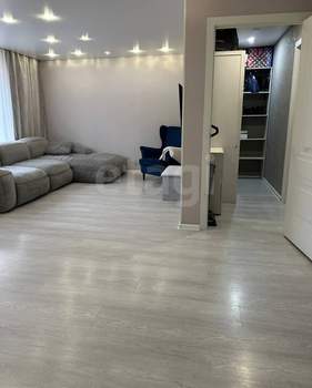 4-к квартира, вторичка, 69м2, 1/9 этаж