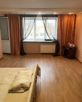 2-к квартира, вторичка, 70м2, 8/10 этаж