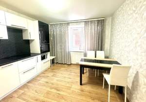 3-к квартира, вторичка, 95м2, 3/10 этаж