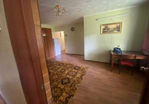 2-к квартира, вторичка, 45м2, 1/5 этаж