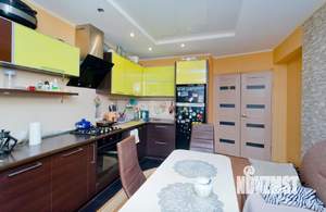 2-к квартира, вторичка, 74м2, 1/5 этаж