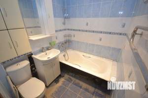 2-к квартира, вторичка, 42м2, 3/5 этаж