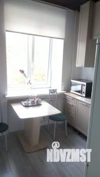 4-к квартира, вторичка, 100м2, 4/5 этаж