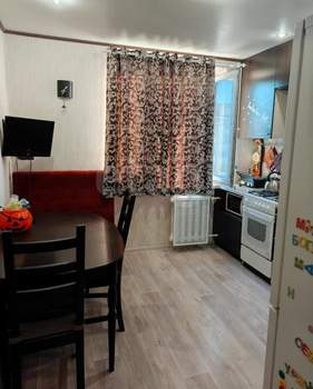 2-к квартира, вторичка, 53м2, 10/10 этаж