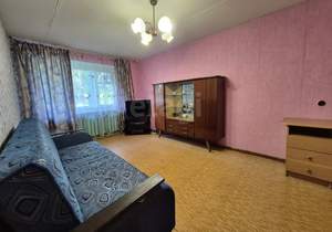 2-к квартира, вторичка, 45м2, 1/5 этаж