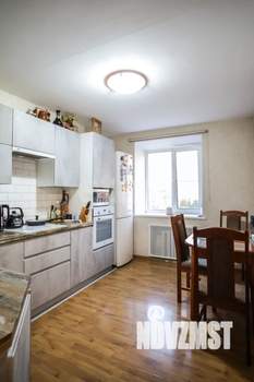 2-к квартира, вторичка, 90м2, 5/5 этаж