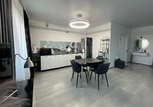 3-к квартира, вторичка, 103м2, 5/8 этаж