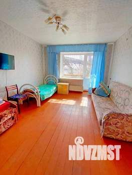 2-к квартира, вторичка, 49м2, 1/10 этаж