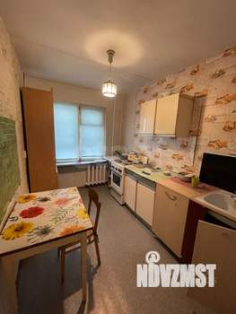 2-к квартира, вторичка, 49м2, 1/5 этаж