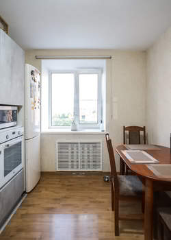 2-к квартира, вторичка, 90м2, 5/5 этаж