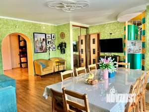 6-к квартира, вторичка, 175м2, 4/4 этаж