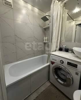 4-к квартира, вторичка, 69м2, 1/9 этаж