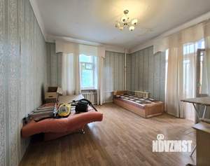 3-к квартира, вторичка, 74м2, 3/6 этаж