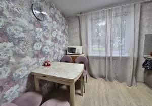 2-к квартира, вторичка, 52м2, 1/9 этаж