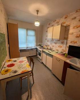 2-к квартира, вторичка, 49м2, 1/5 этаж