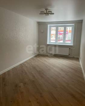 3-к квартира, вторичка, 68м2, 1/10 этаж