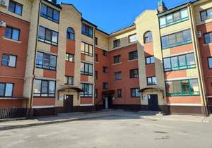 2-к квартира, вторичка, 83м2, 2/4 этаж