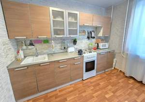 2-к квартира, вторичка, 52м2, 1/10 этаж