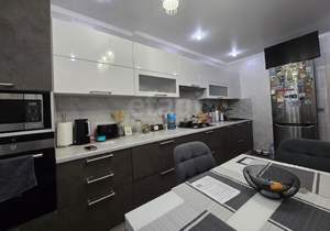 3-к квартира, вторичка, 82м2, 1/10 этаж