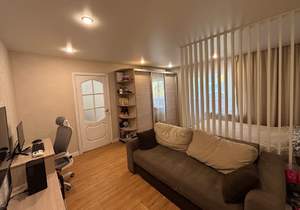 2-к квартира, вторичка, 41м2, 1/5 этаж